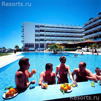 Cavo Maris Hotel 